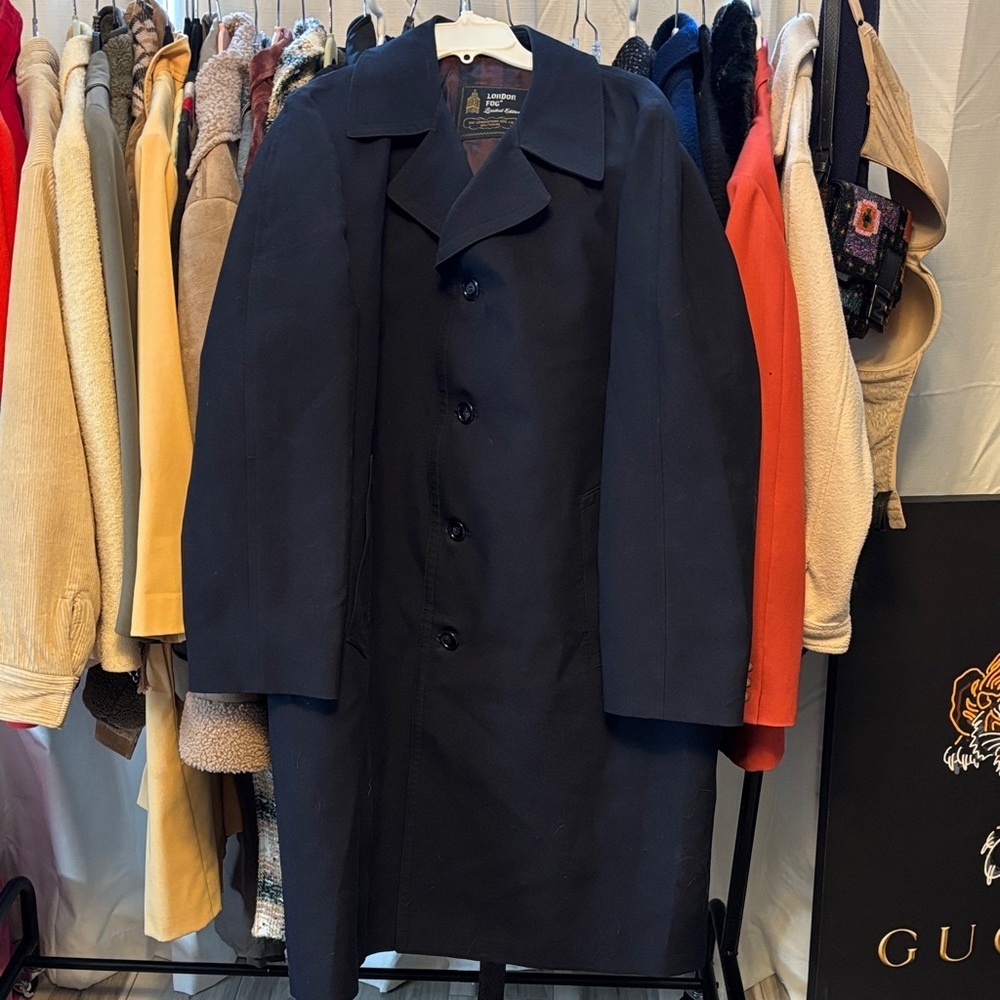 Vintage London Fog Navy Navy Trench Coat 44L Baltimore Made 70s 80s Classic